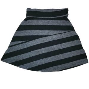 Star RIDE Black and Grey Asymmetrical Striped Skirt